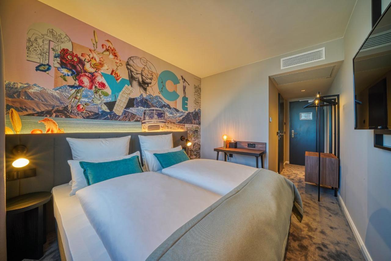 Nyce Hotel Ulm City, Trademark Collection By Wyndham ภายนอก รูปภาพ